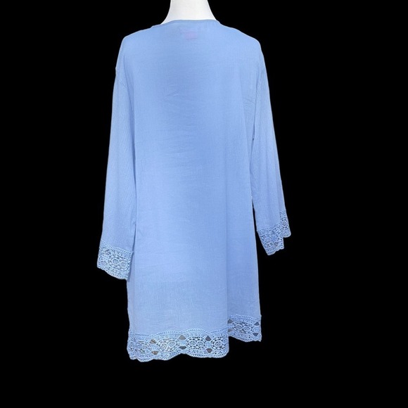 Isaac Mizrahi Daisy Swim Cover-Up in Grapemist Blue - Picture 4 of 16